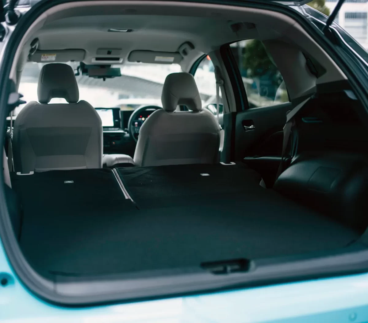 багажник в Nissan Note E13 багажник в Nissan Note E13