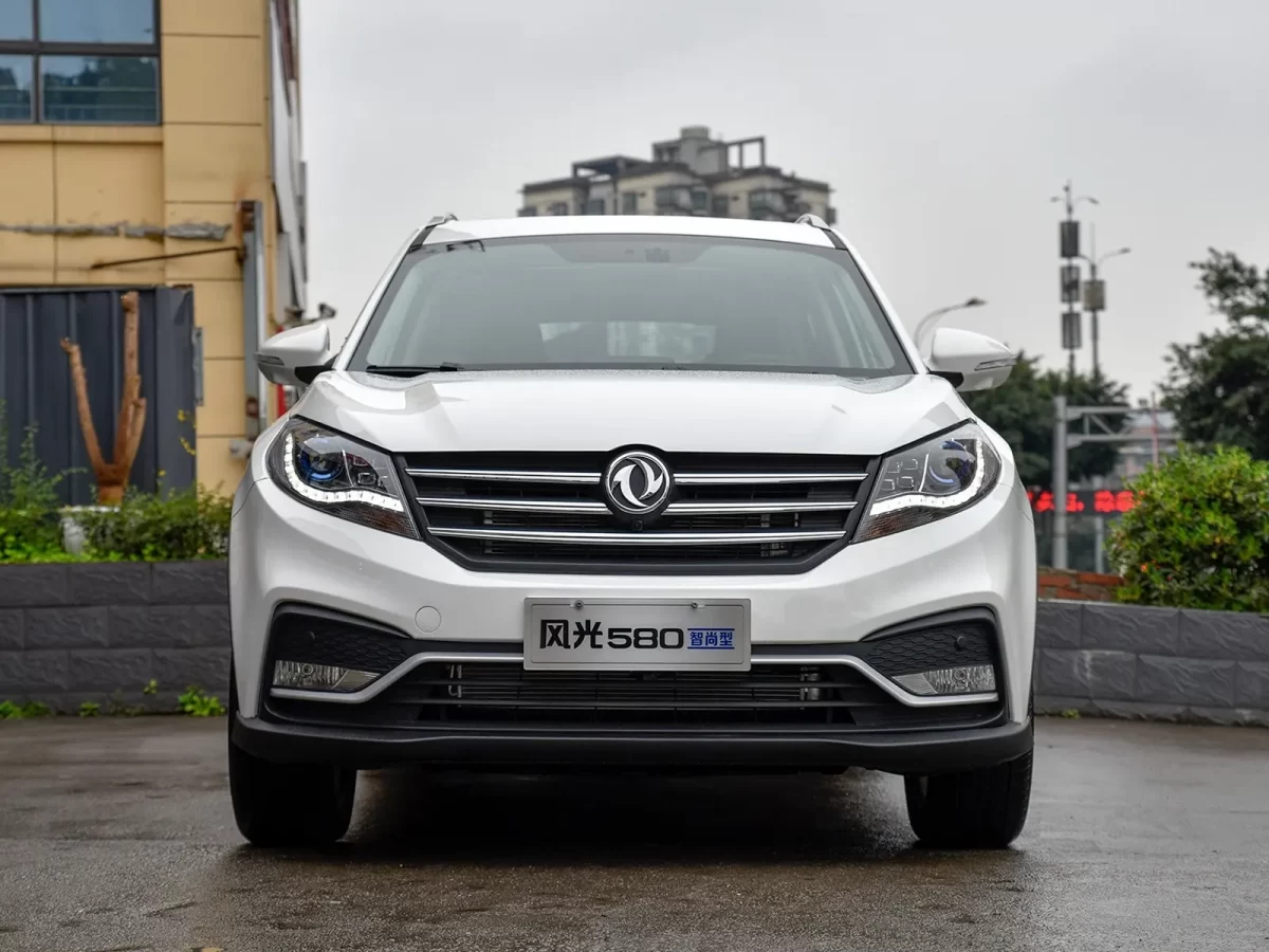 фото Донг Фенг 580 фото Донг Фенг 580