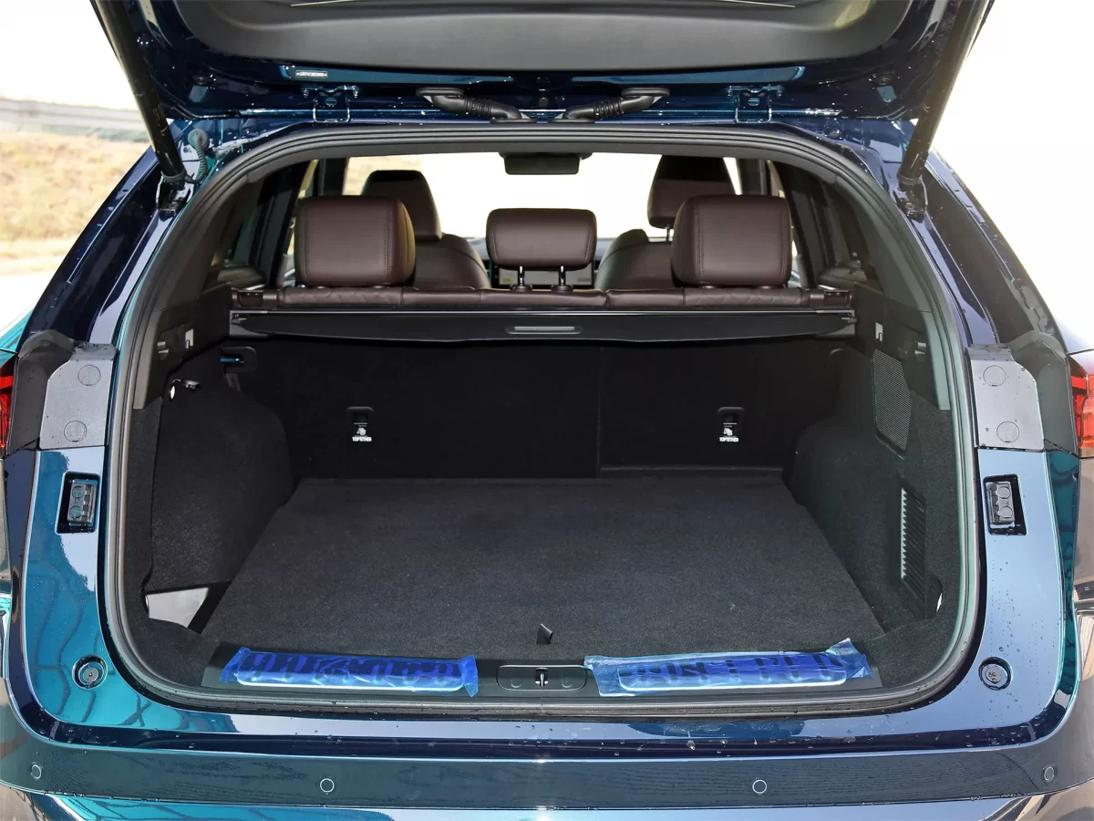 багажный отсек багажный отсек