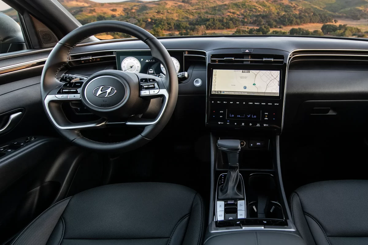 интерьер дорестайлингового Санты Круза от Хендая интерьер дорестайлингового Санты Круза от Хендая