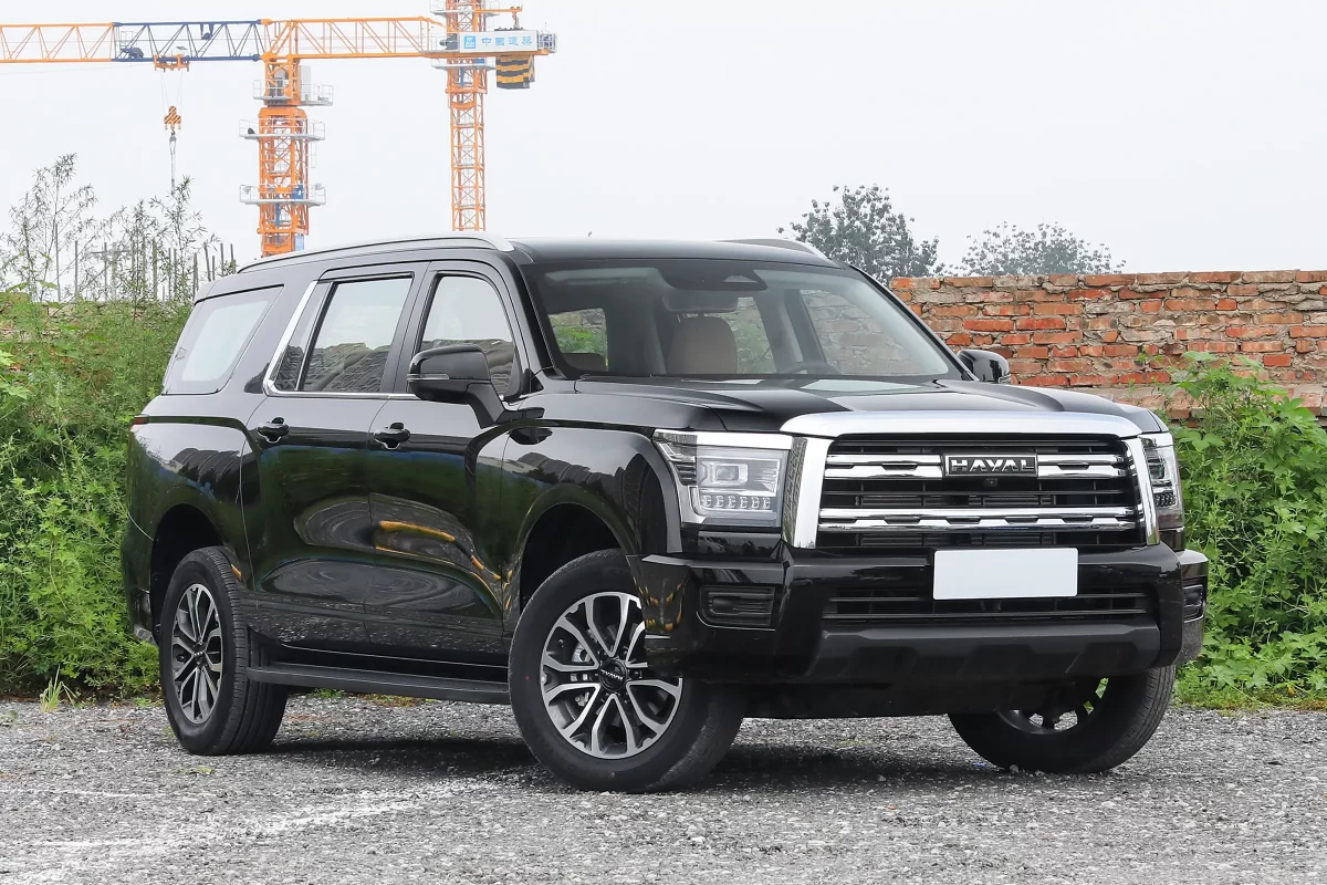 фото Haval H5 II (черный, вид спереди) фото Haval H5 II (черный, вид спереди)