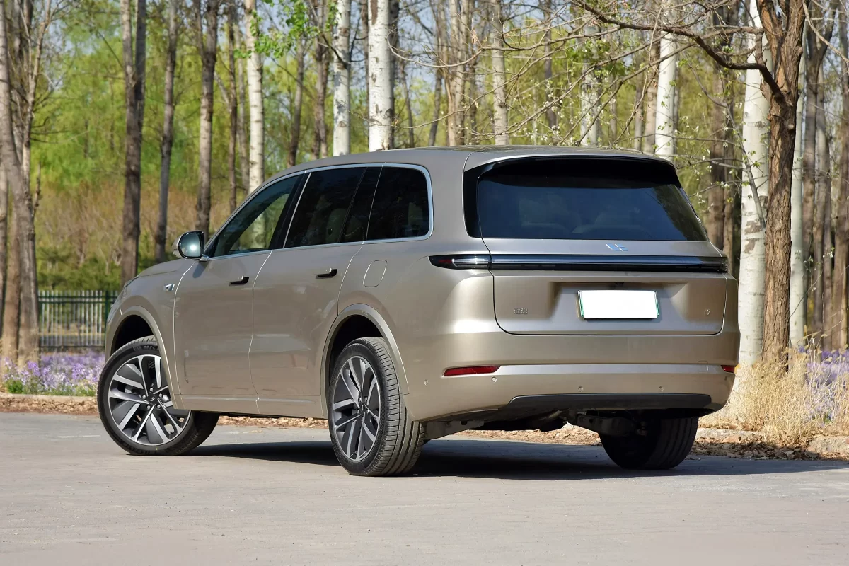 фотография Li L9 от LiXiang