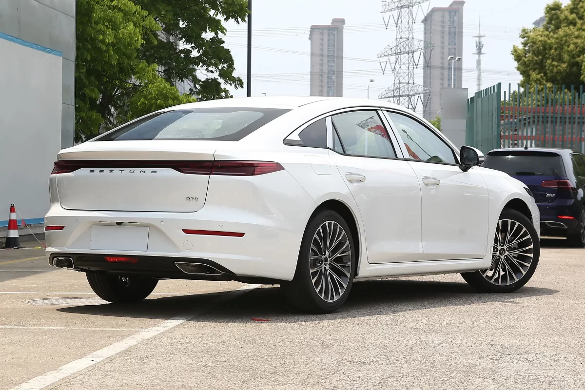 фотография ФАВ Бестюн Б70 четвёртого поколения