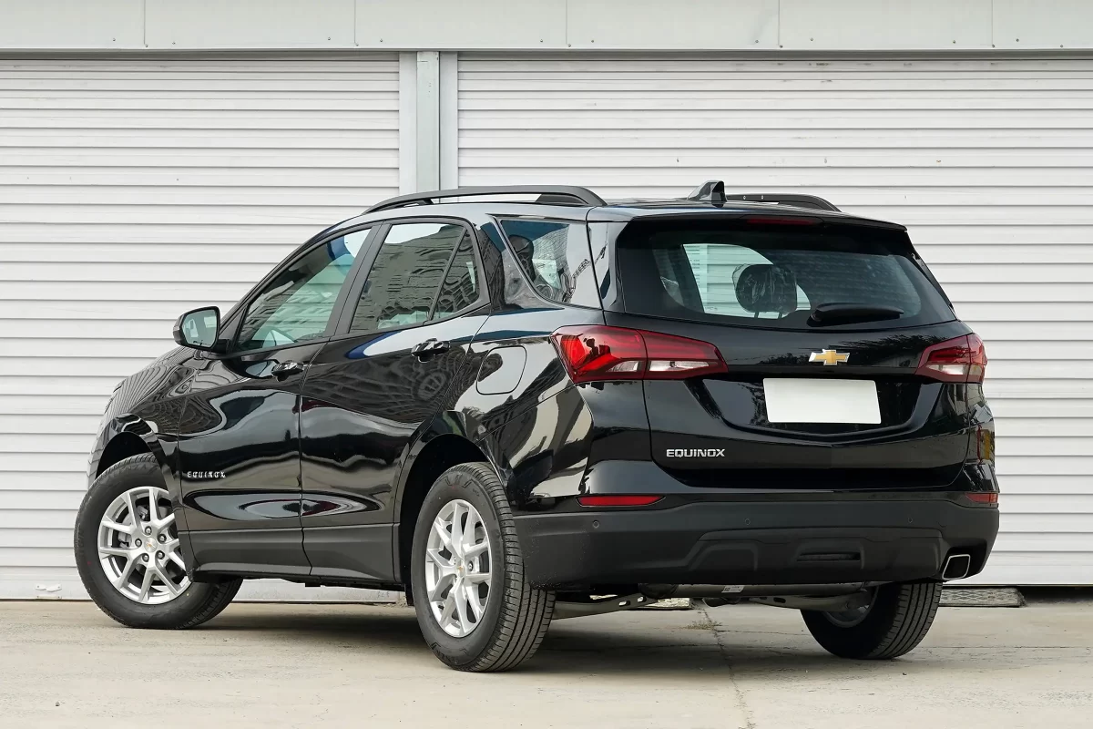 фотография Chevrolet Equinox 3 (вид сзади) фотография Chevrolet Equinox 3 (вид сзади)
