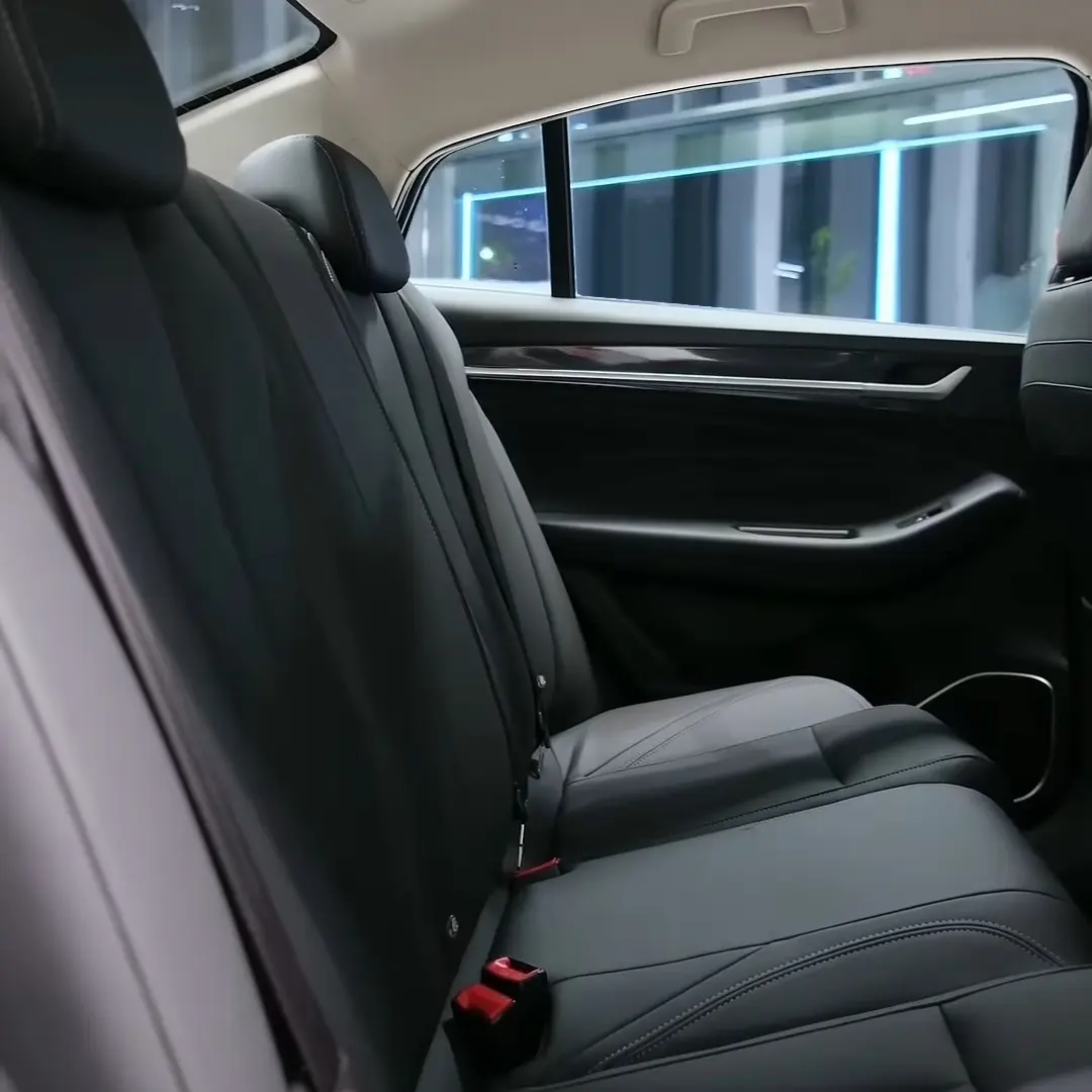 пассажирские места второго ряда Чери Аризо 6 пассажирские места второго ряда Чери Аризо 6