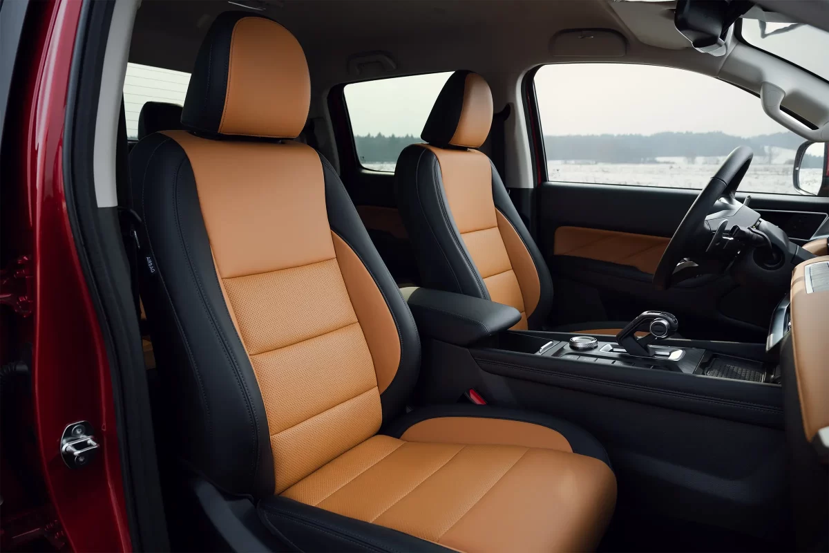 передние кресла Грейт Вола (Хавала) Поера