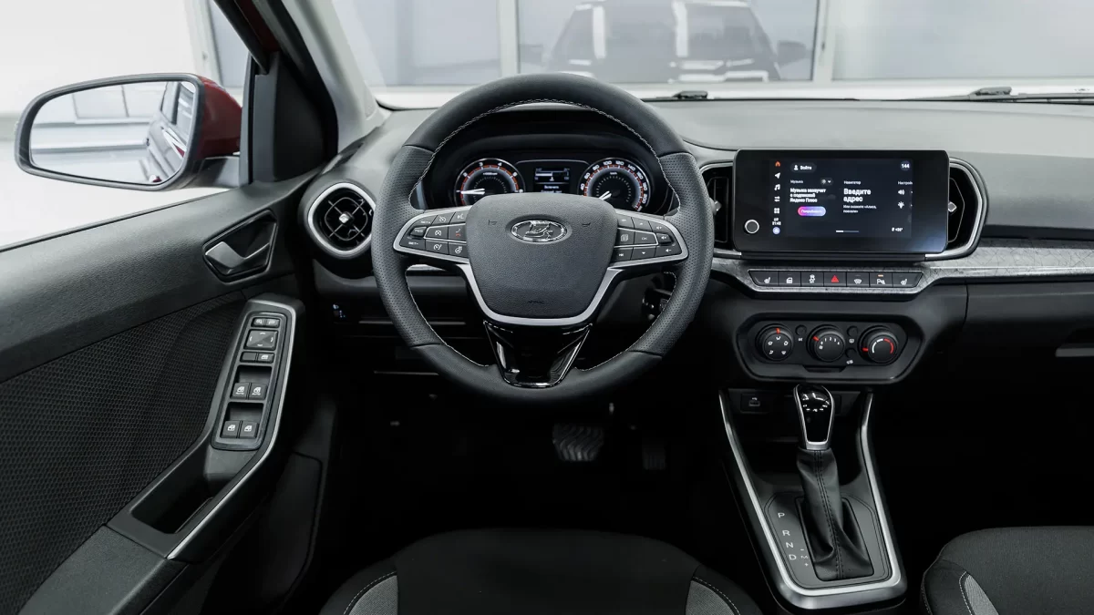 место водителя в ЛАДЕ Искре место водителя в ЛАДЕ Искре