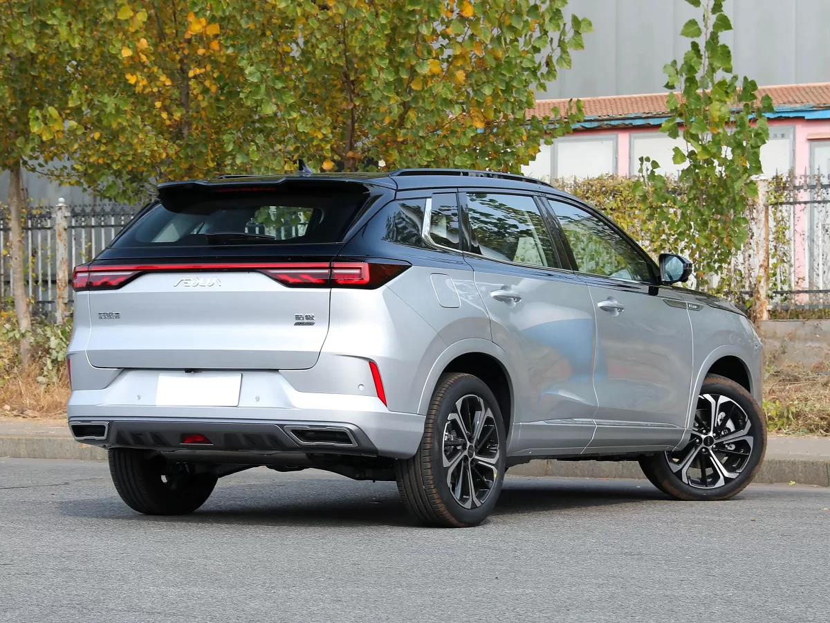 фотография DongFeng Huge