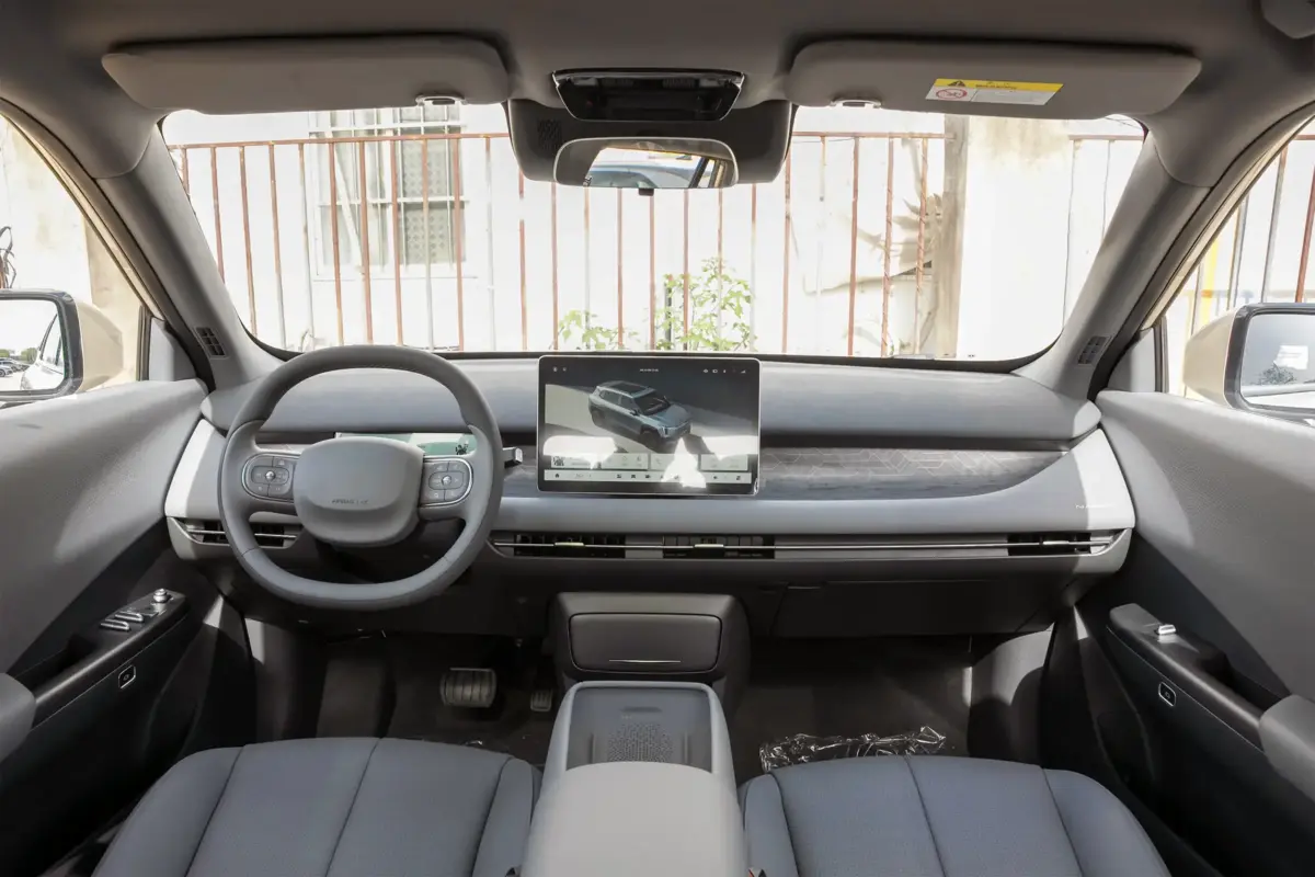 интерьер салона в Эволюте i-Joy II интерьер салона в Эволюте i-Joy II