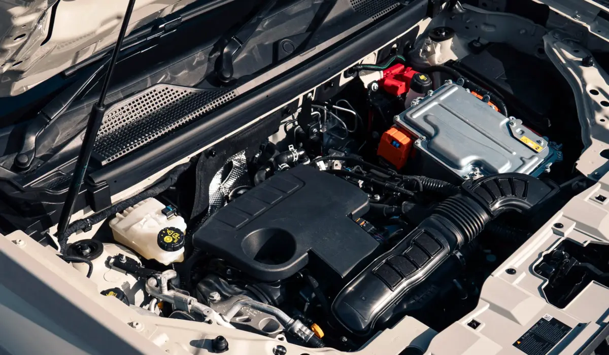 под капотом гибридного Duster III