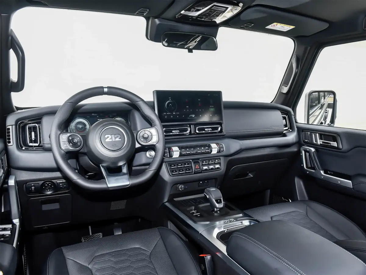 интерьер салона BAW 212 T01 интерьер салона BAW 212 T01